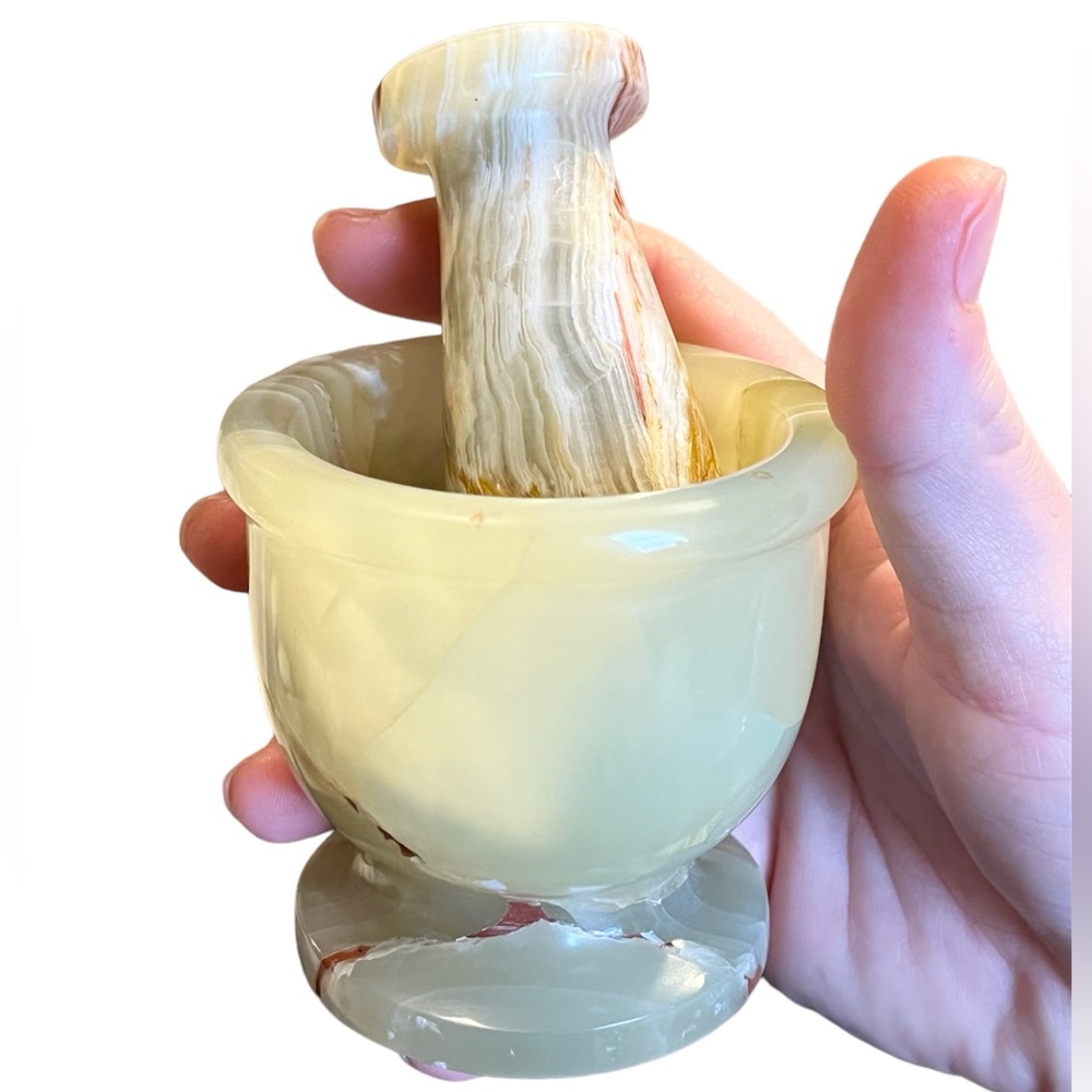 Pestle and Mortar - Picture 2 of 8